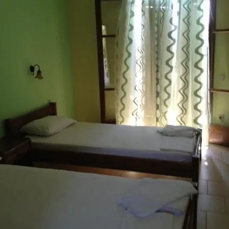 Petra Aparthotel Kypseli
